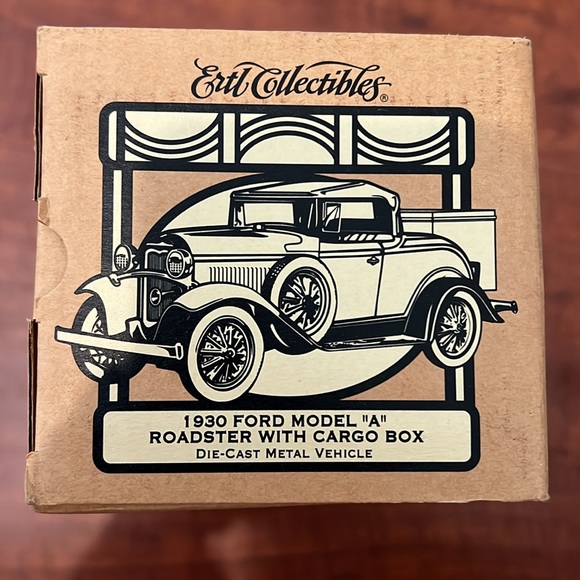 *NWT* ERTL Collectibles 1930 Ford Model A Die Cast Model Car - Picture 5 of 9